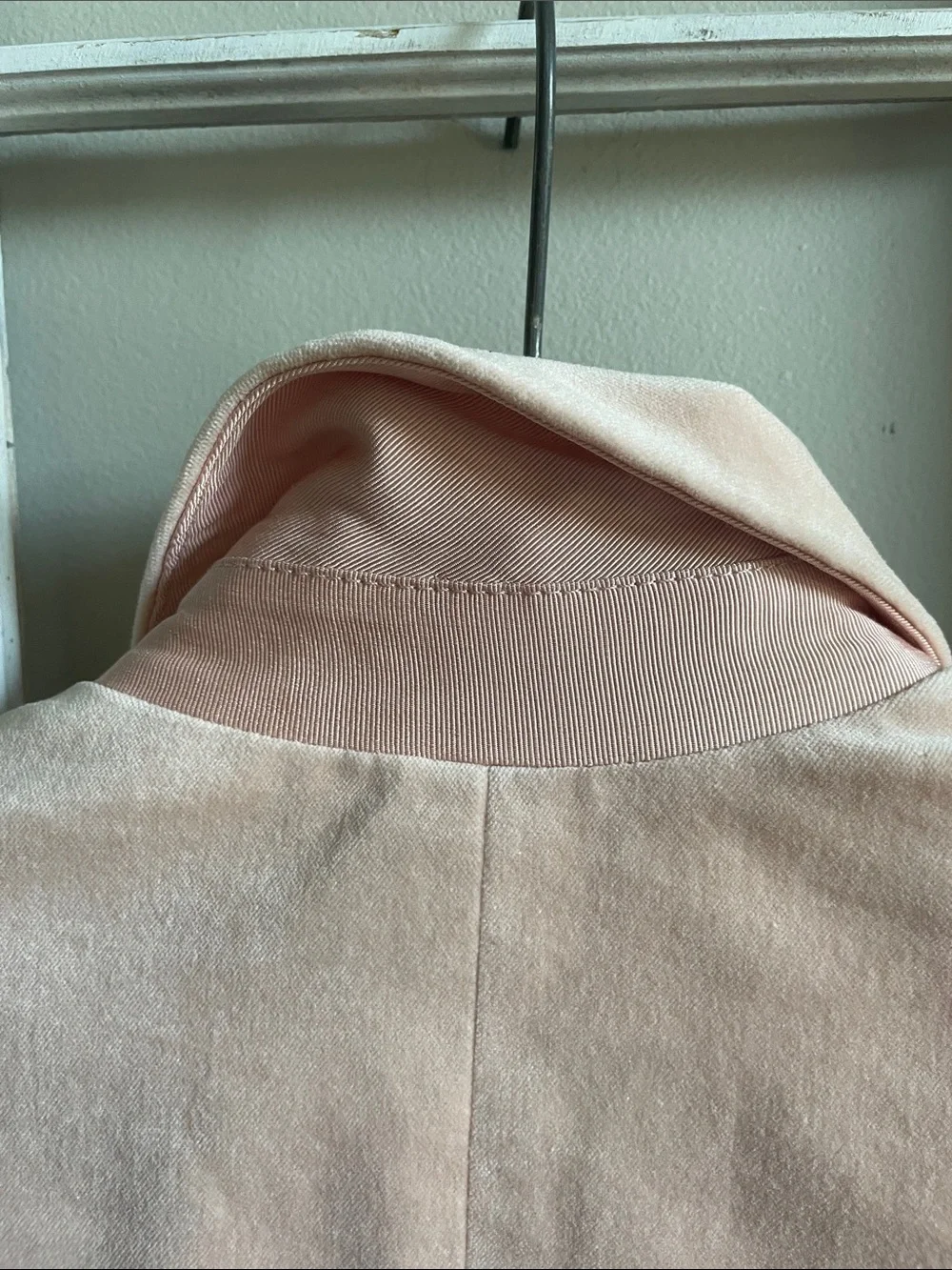 White House Black Market Double-Breasted Blazer in Pale Pink